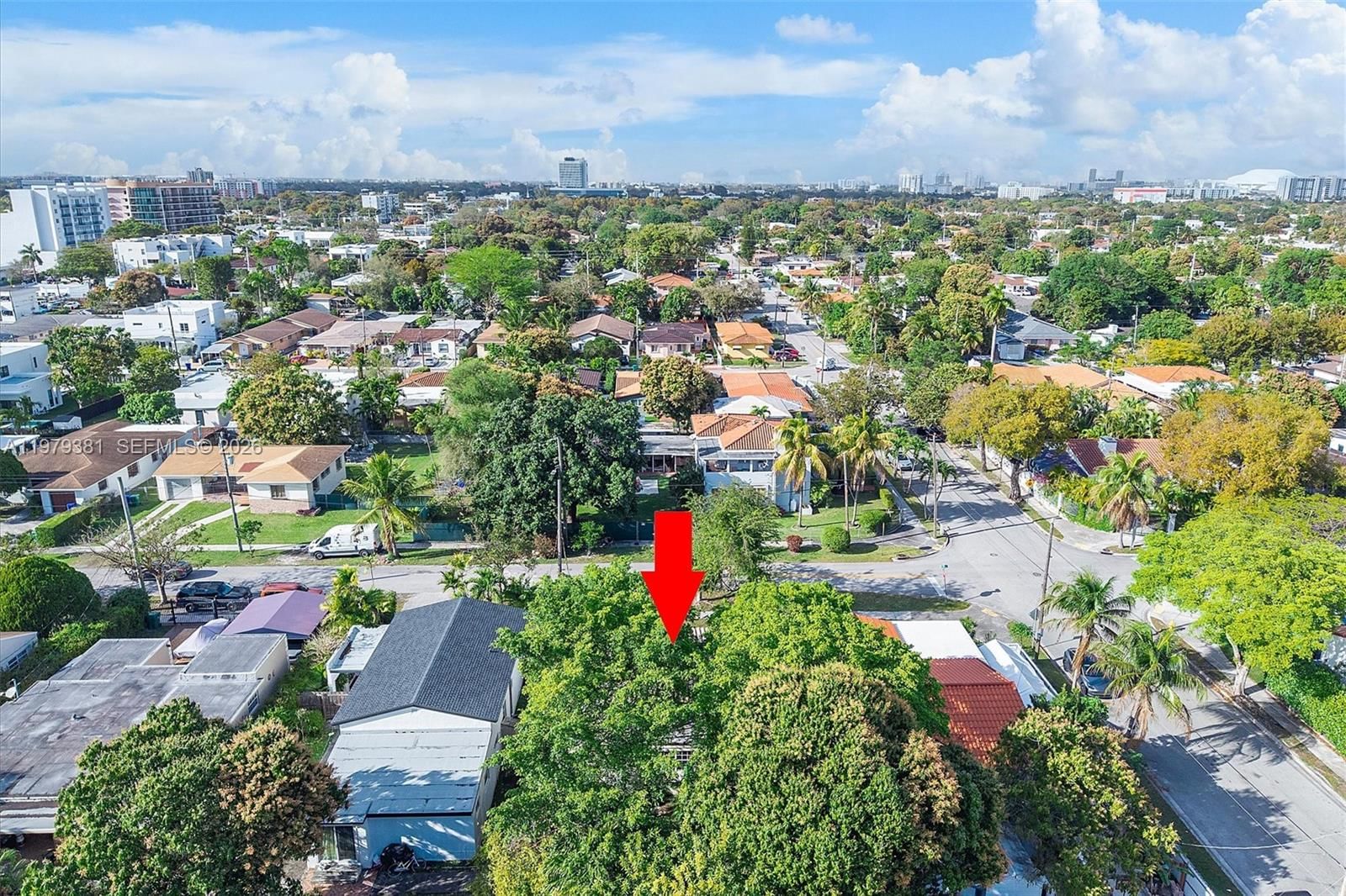 Real estate property located at 2508 19th Ter, Miami-dade, Grapeland Park, Miami, FL