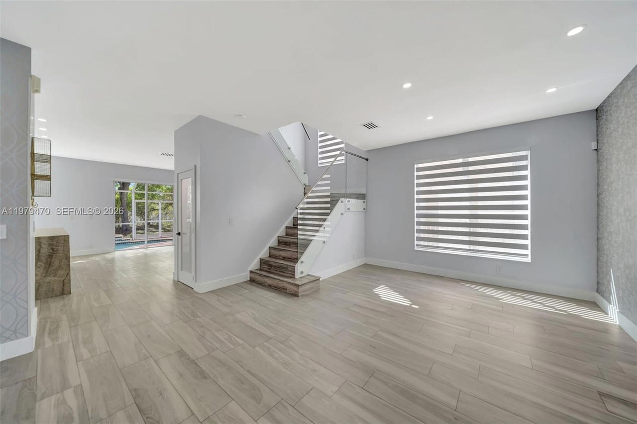 Real estate property located at 16340 26th St, Broward, Silver Shores, Miramar, FL