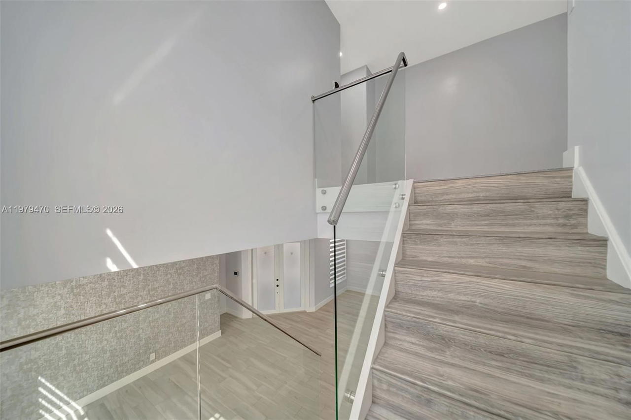 Real estate property located at 16340 26th St, Broward, Silver Shores, Miramar, FL