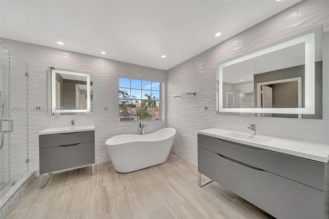 Real estate property located at 16340 26th St, Broward, Silver Shores, Miramar, FL