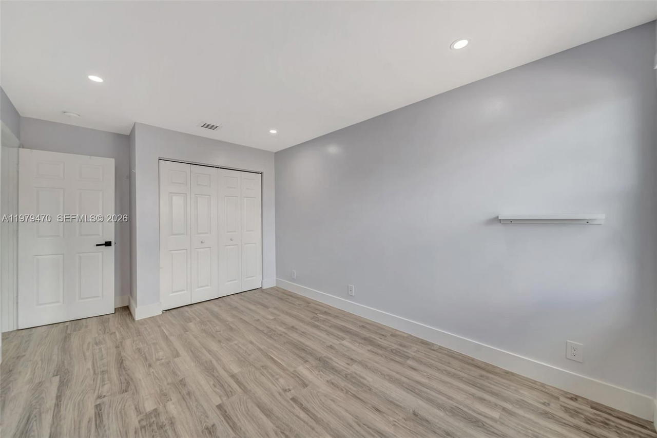 Real estate property located at 16340 26th St, Broward, Silver Shores, Miramar, FL