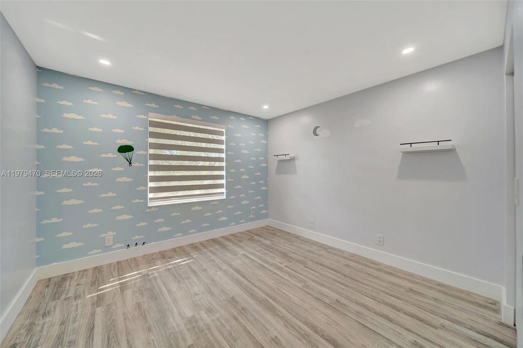 Real estate property located at 16340 26th St, Broward, Silver Shores, Miramar, FL