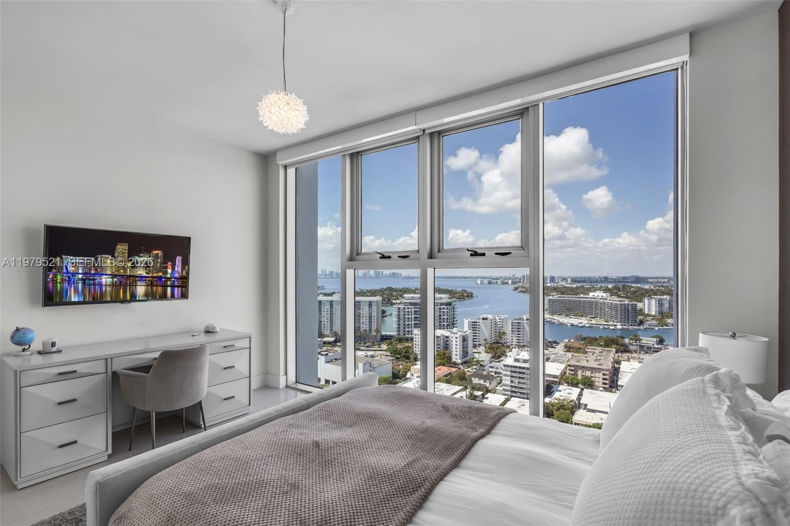 Real estate property located at 6899 Collins Ave #2403, Miami-dade, North Carillon Beach Condo, Miami Beach, FL