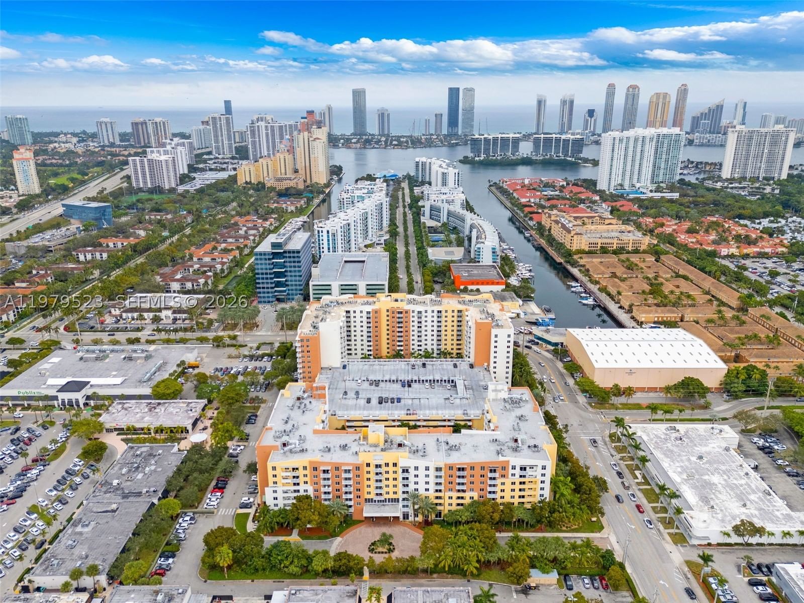 Real estate property located at 18800 29th Ave LP1022, Miami-dade, Venture At Aventura East, Aventura, FL