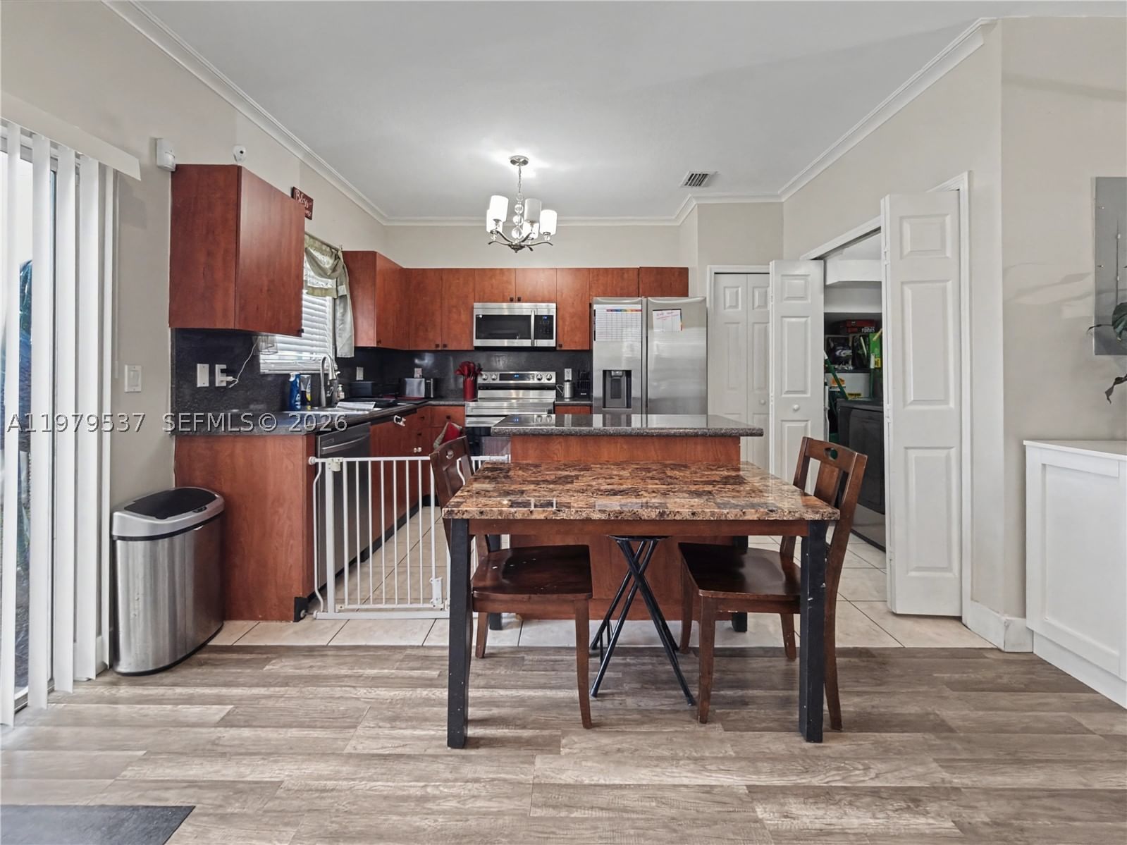 Real estate property located at 3070 17th Ave, Miami-dade, Venetia Grove, Homestead, FL