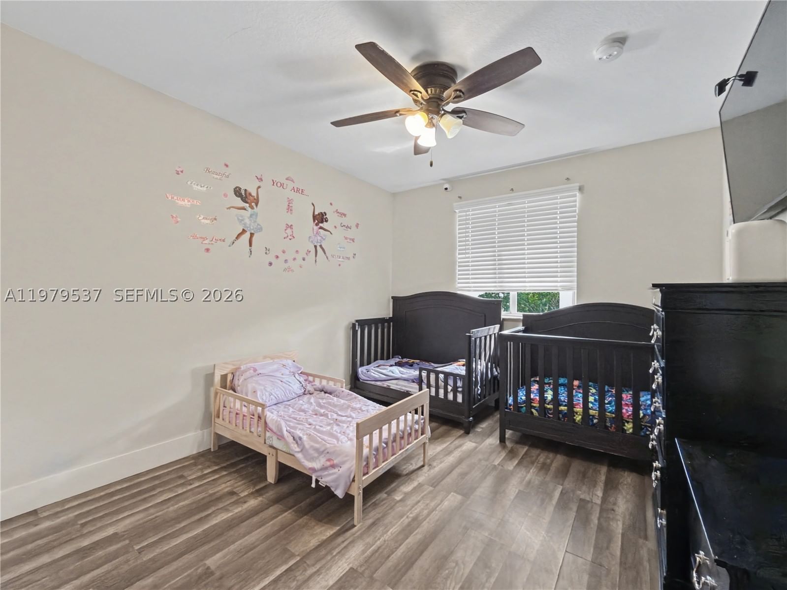 Real estate property located at 3070 17th Ave, Miami-dade, Venetia Grove, Homestead, FL