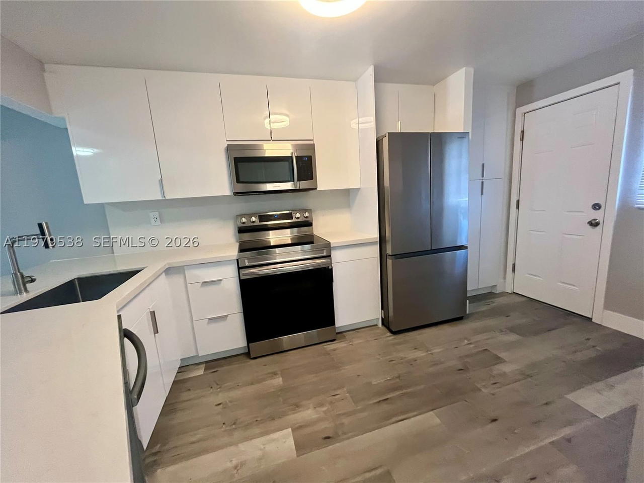 Real estate property located at 1750 191st St #522-3, Miami-dade, Jade Winds Group-daisy Ga, Miami, FL