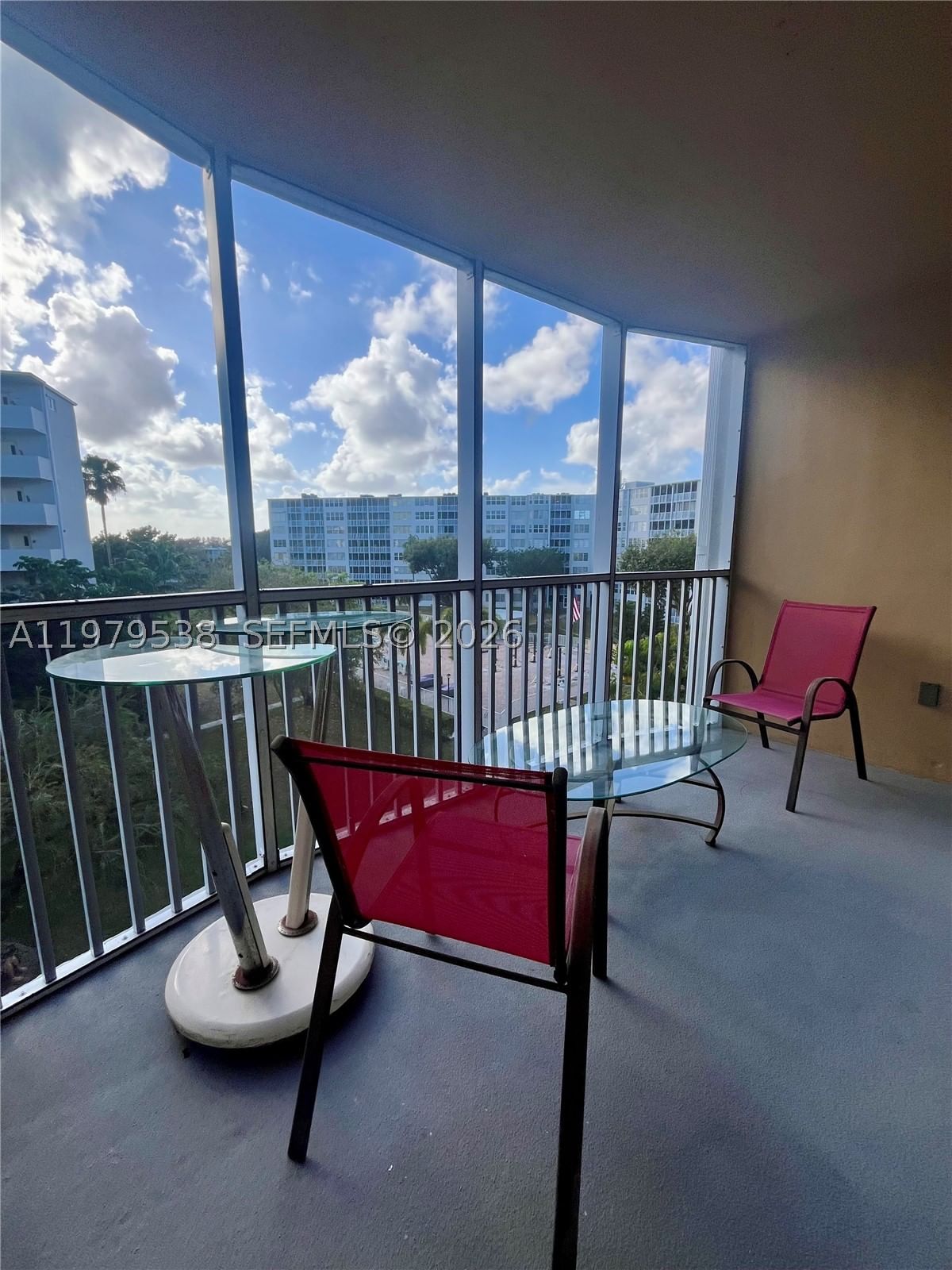 Real estate property located at 1750 191st St #522-3, Miami-dade, Jade Winds Group-daisy Ga, Miami, FL