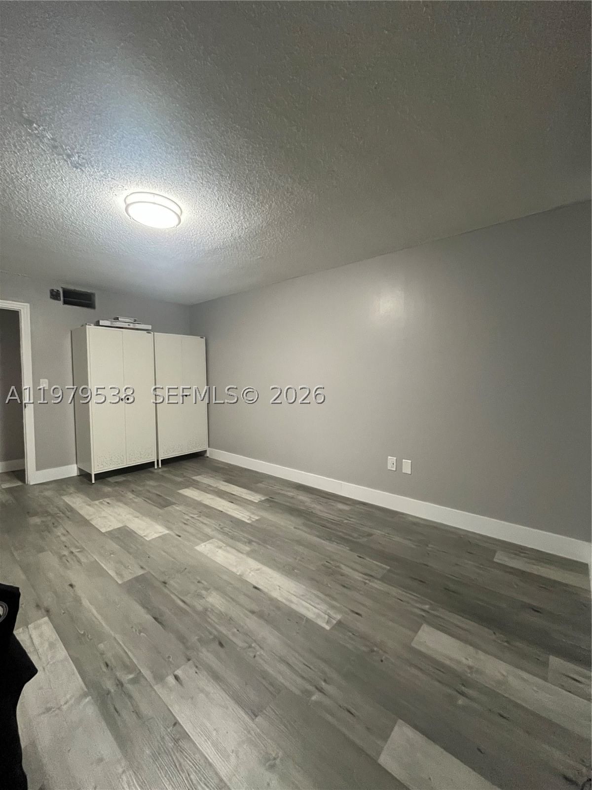 Real estate property located at 1750 191st St #522-3, Miami-dade, Jade Winds Group-daisy Ga, Miami, FL