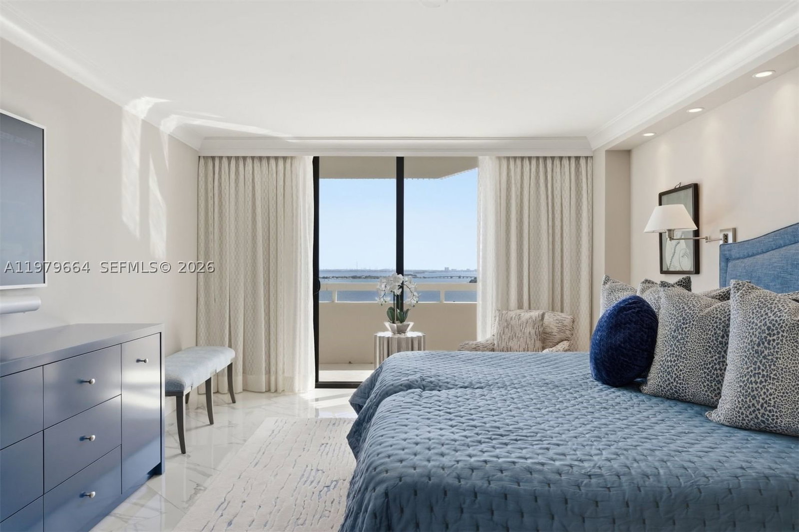 Real estate property located at 2000 Towerside Ter PH2, Miami-dade, Towers Of Quayside Condo, Miami, FL