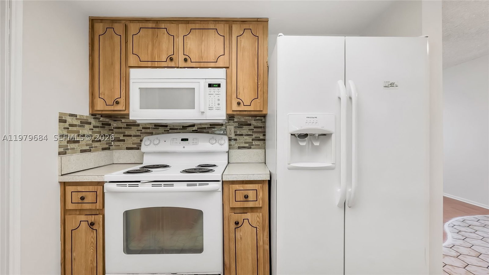 Real estate property located at 5102 53rd St, Broward, Mainlands Of Tamarac Lake, Tamarac, FL
