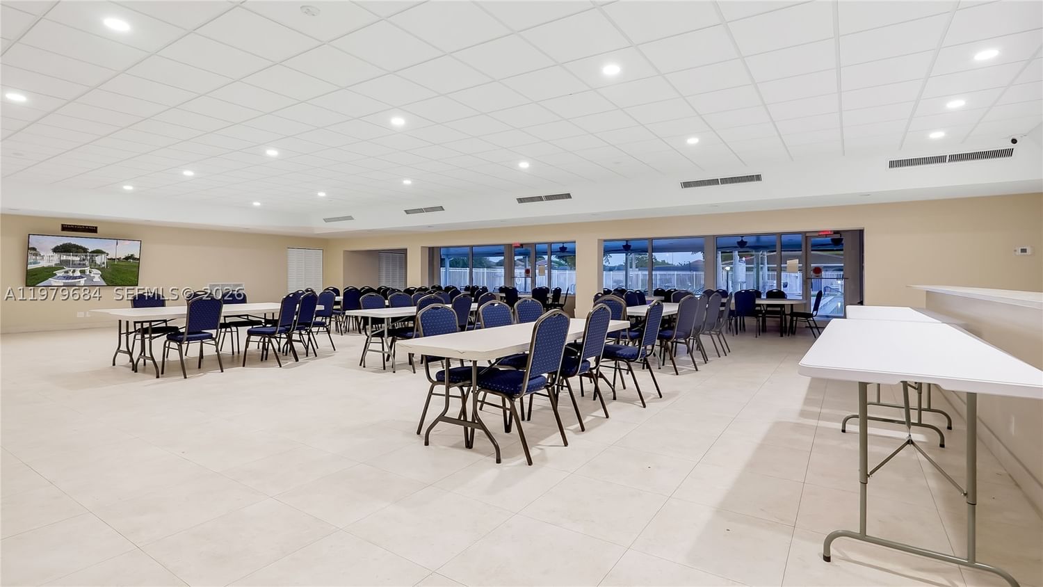 Real estate property located at 5102 53rd St, Broward, Mainlands Of Tamarac Lake, Tamarac, FL