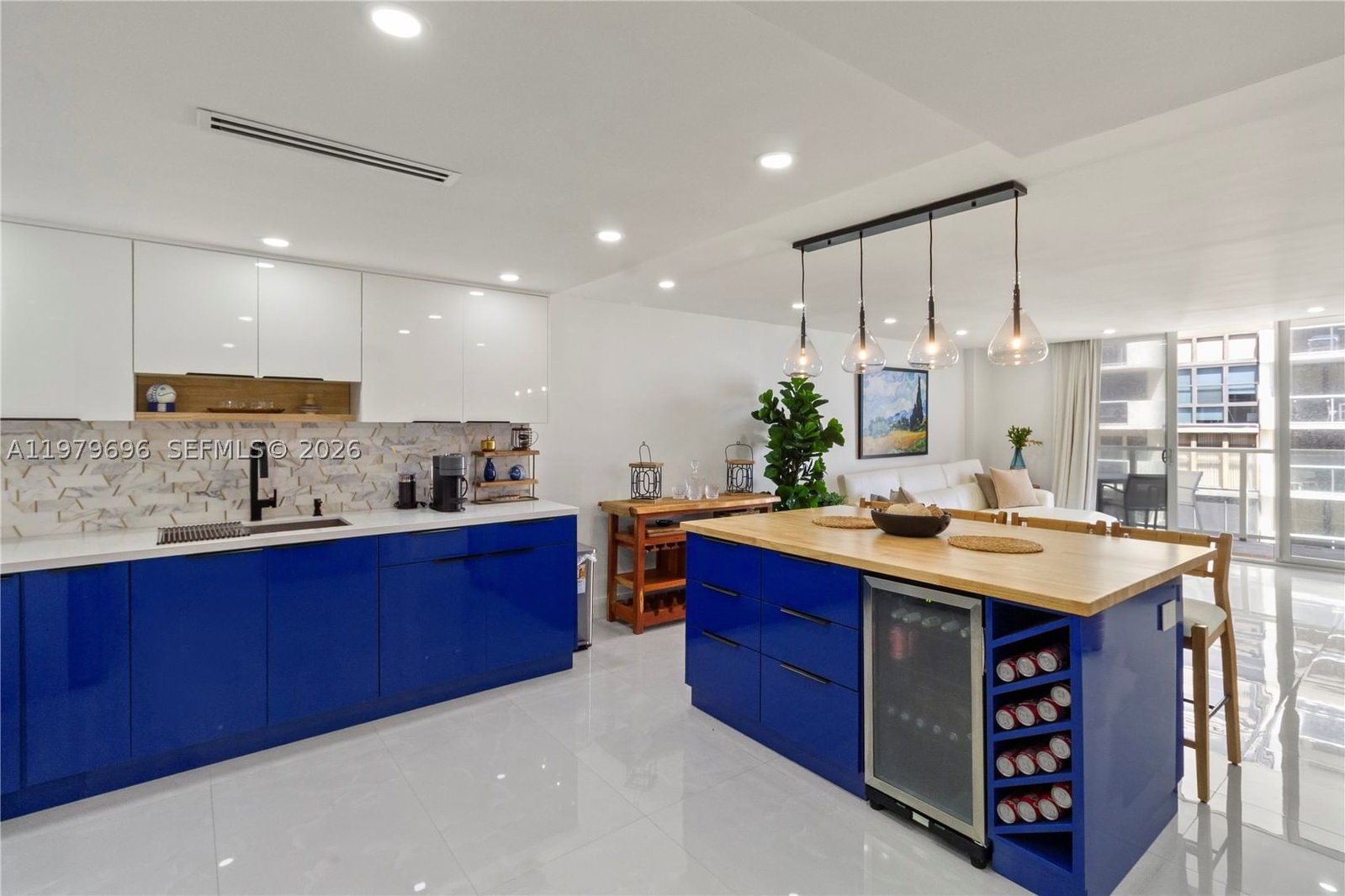 Real estate property located at 5701 Collins Ave #1619, Miami-dade, Arlen Beach Condo, Miami Beach, FL