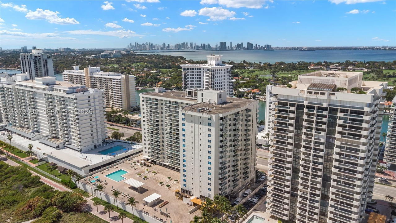 Real estate property located at 5701 Collins Ave #1619, Miami-dade, Arlen Beach Condo, Miami Beach, FL
