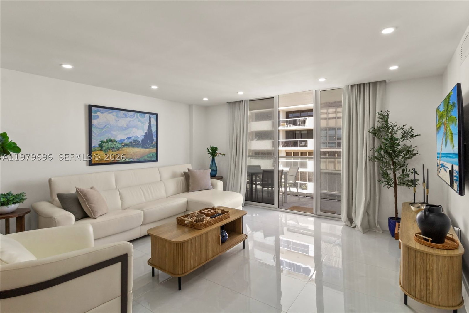 Real estate property located at 5701 Collins Ave #1619, Miami-dade, Arlen Beach Condo, Miami Beach, FL