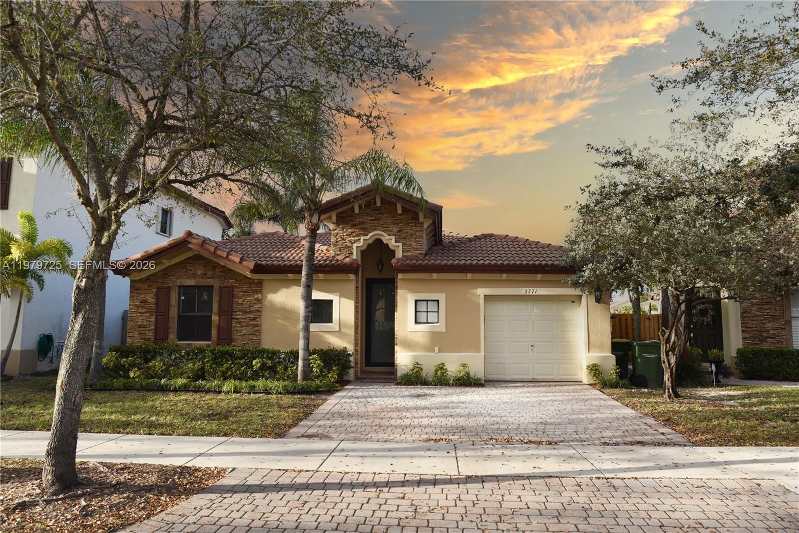 Real estate property located at 3771 5th Ct, Miami-dade, Baywinds Of Abaco, Homestead, FL