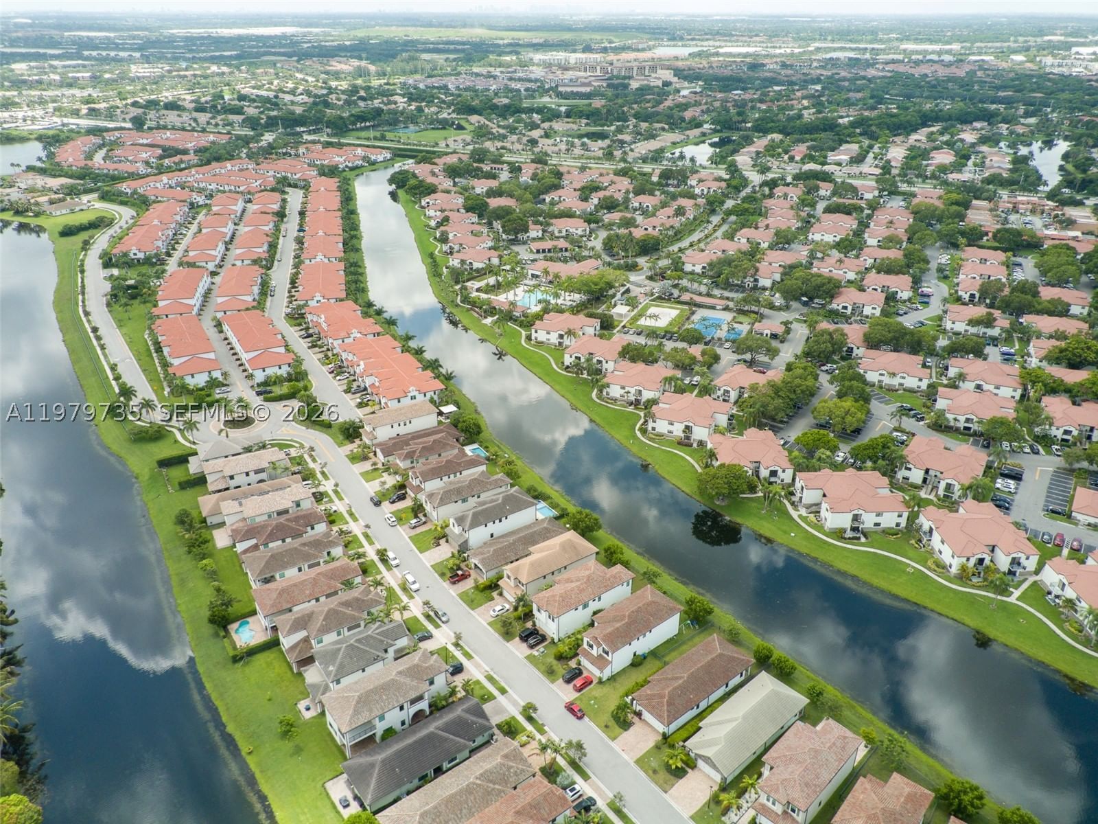 Real estate property located at 11826 13th Ct, Broward, Pembroke Lakes South, Pembroke Pines, FL