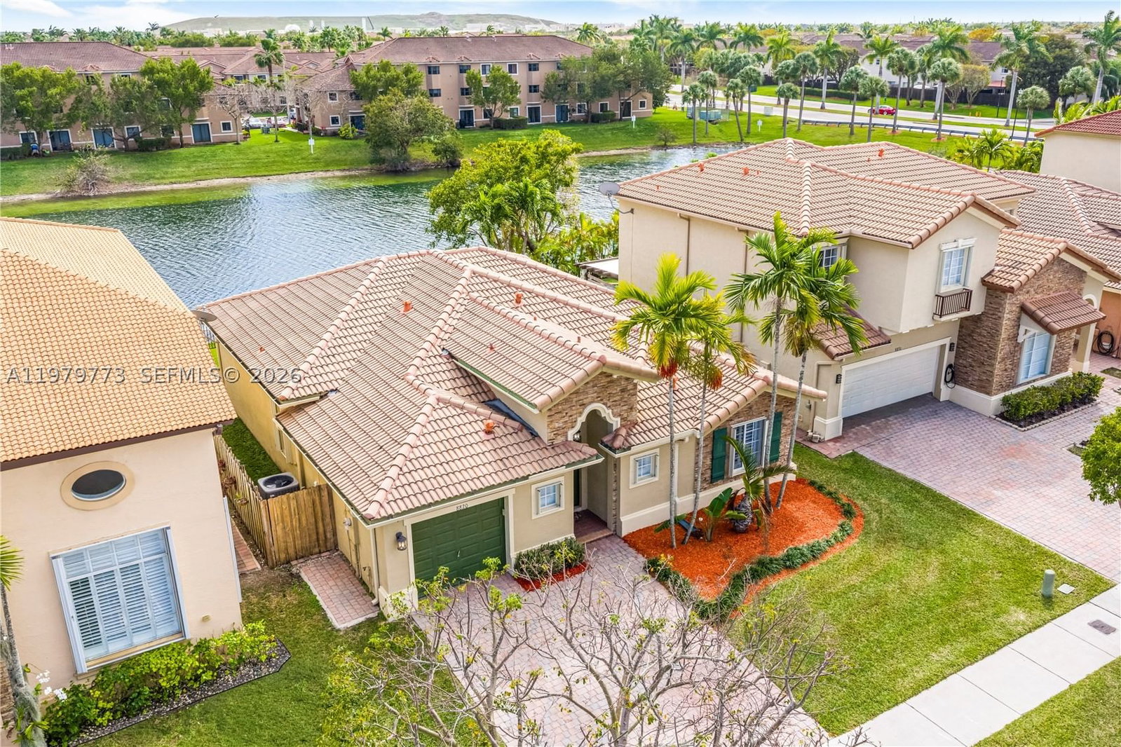 Real estate property located at 8820 223rd Ter, Miami-dade, Lakes By The Bay Kaye, Cutler Bay, FL