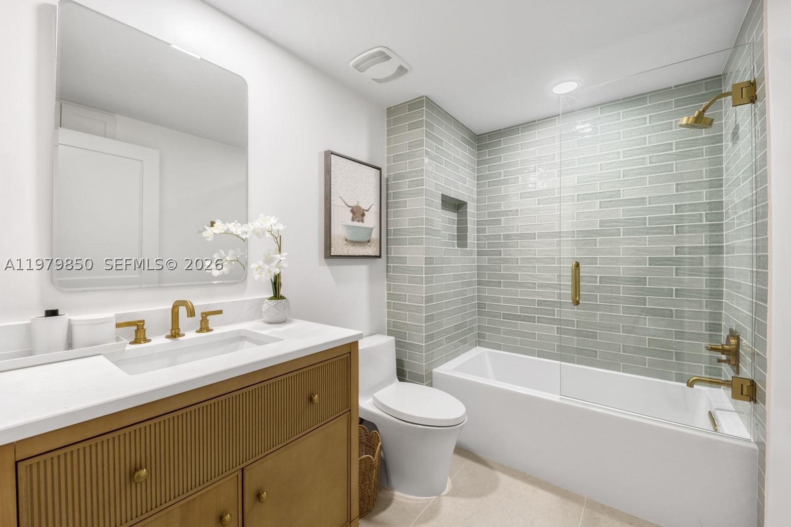 Real estate property located at 2831 Ocean Blvd #207N, Broward, Sapphire Fort Lauderdale, Fort Lauderdale, FL