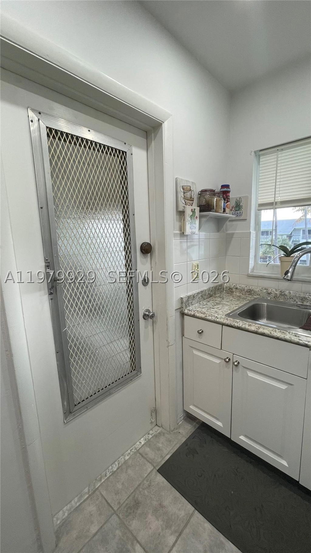 Real estate property located at 5300 Washington St J312, Broward, Beverly Hills Condo Numbe, Hollywood, FL