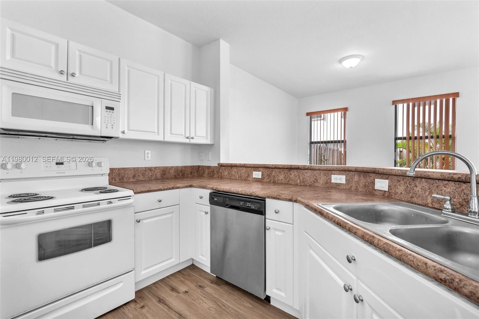 Real estate property located at 11459 238th St, Miami-dade, Silver Palm East Section, Homestead, FL