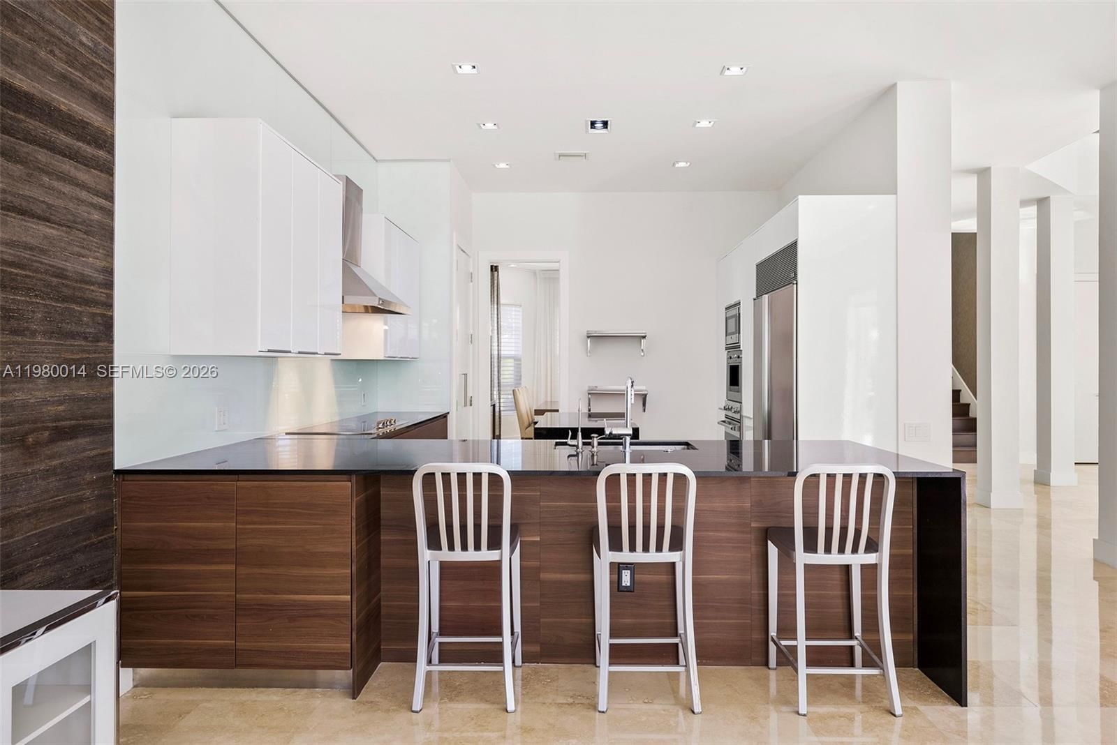 Real estate property located at 822 Meridian Ln, Broward, Harbor Islands, Hollywood, FL