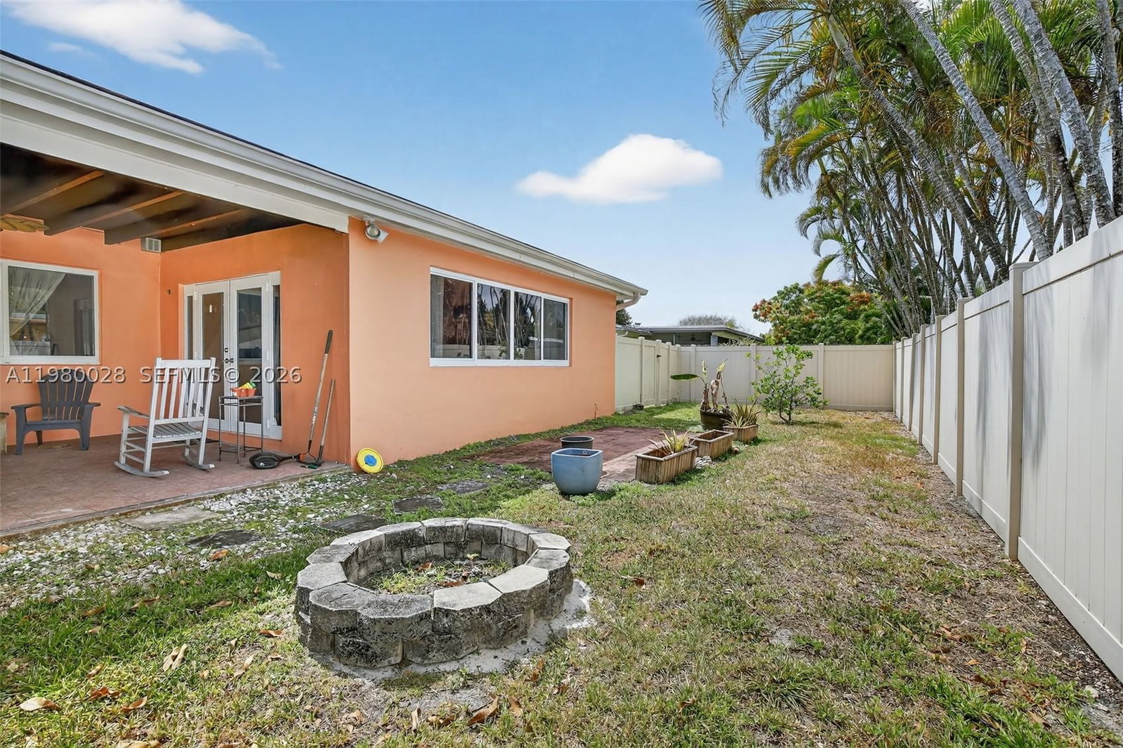 Real estate property located at 11501 15th St, Broward, Pembroke Lakes Sec 6, Pembroke Pines, FL