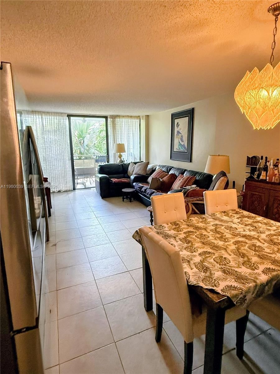 Real estate property located at 100 Ocean Lane Dr #303, Miami-dade, Key Biscayne One Hundred, Key Biscayne, FL