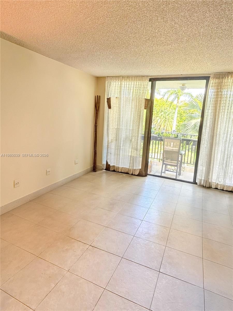 Real estate property located at 100 Ocean Lane Dr #303, Miami-dade, Key Biscayne One Hundred, Key Biscayne, FL