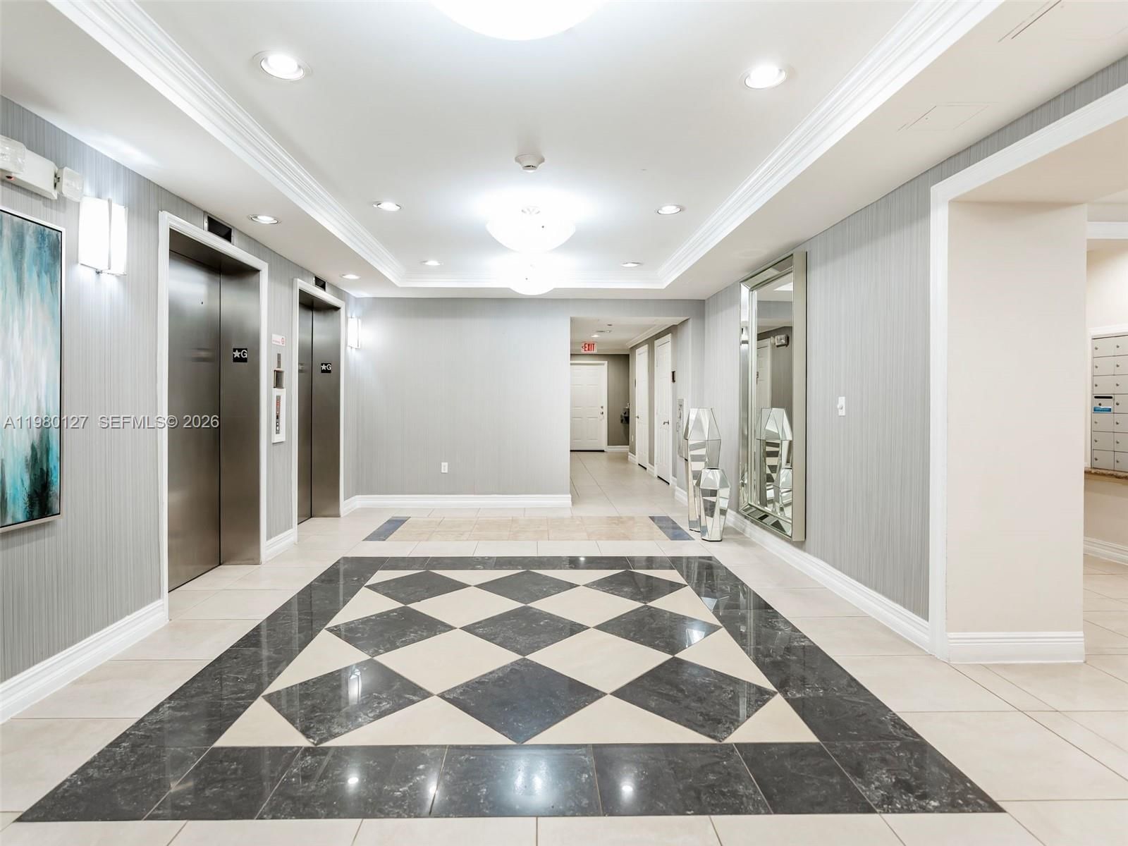 Real estate property located at 1900 Van Buren St #112B, Broward, Regent Park Condo, Hollywood, FL