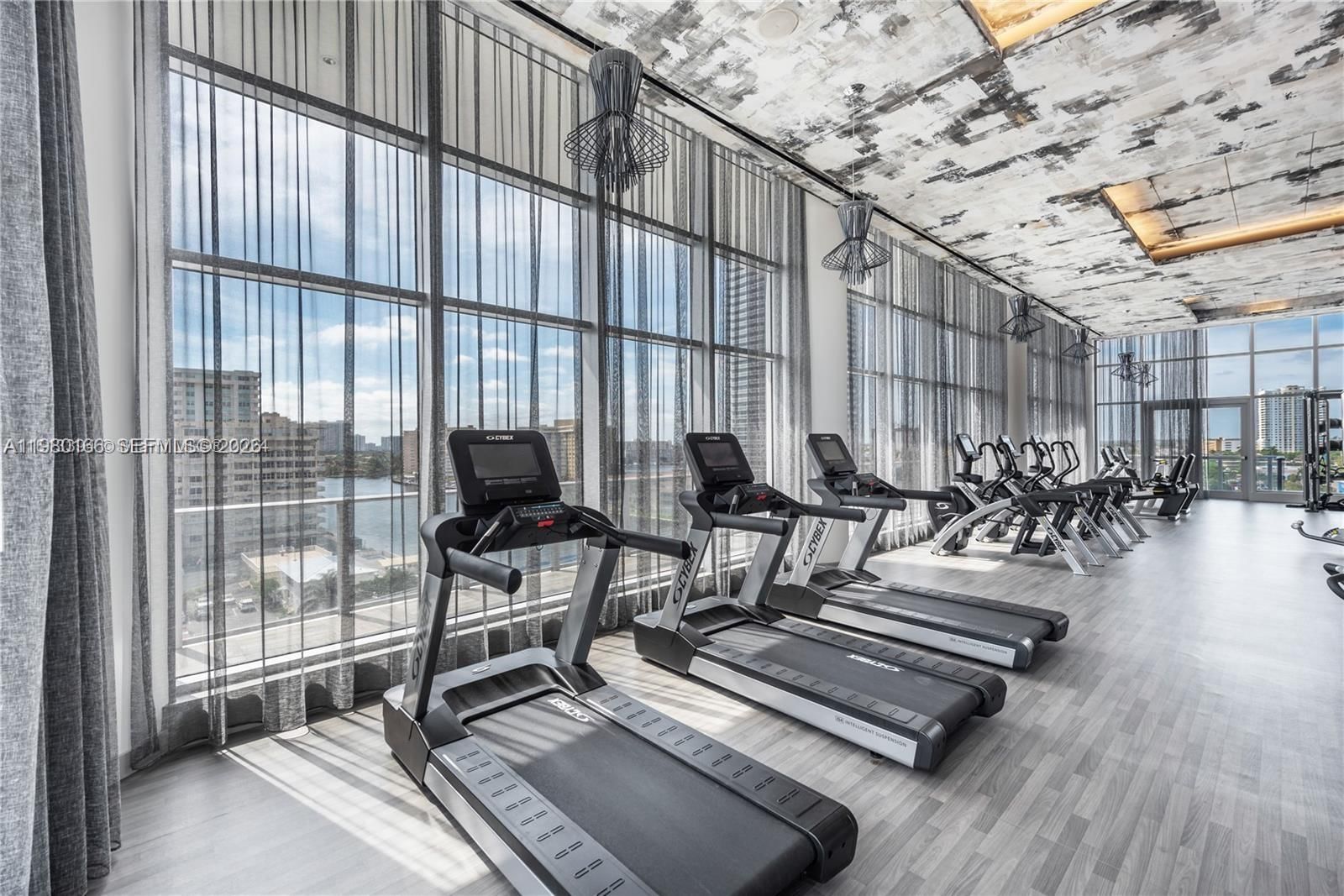Real estate property located at 4010 Ocean Dr R2804, Broward, Hyde, Hollywood, FL