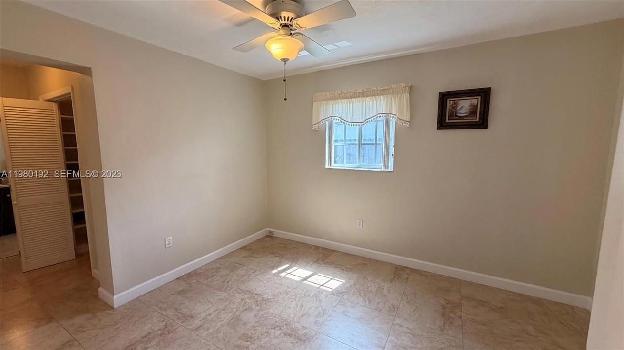Real estate property located at 4161 97th Pl, Miami-dade, Fairlawn Ests 1st Addn, Miami, FL