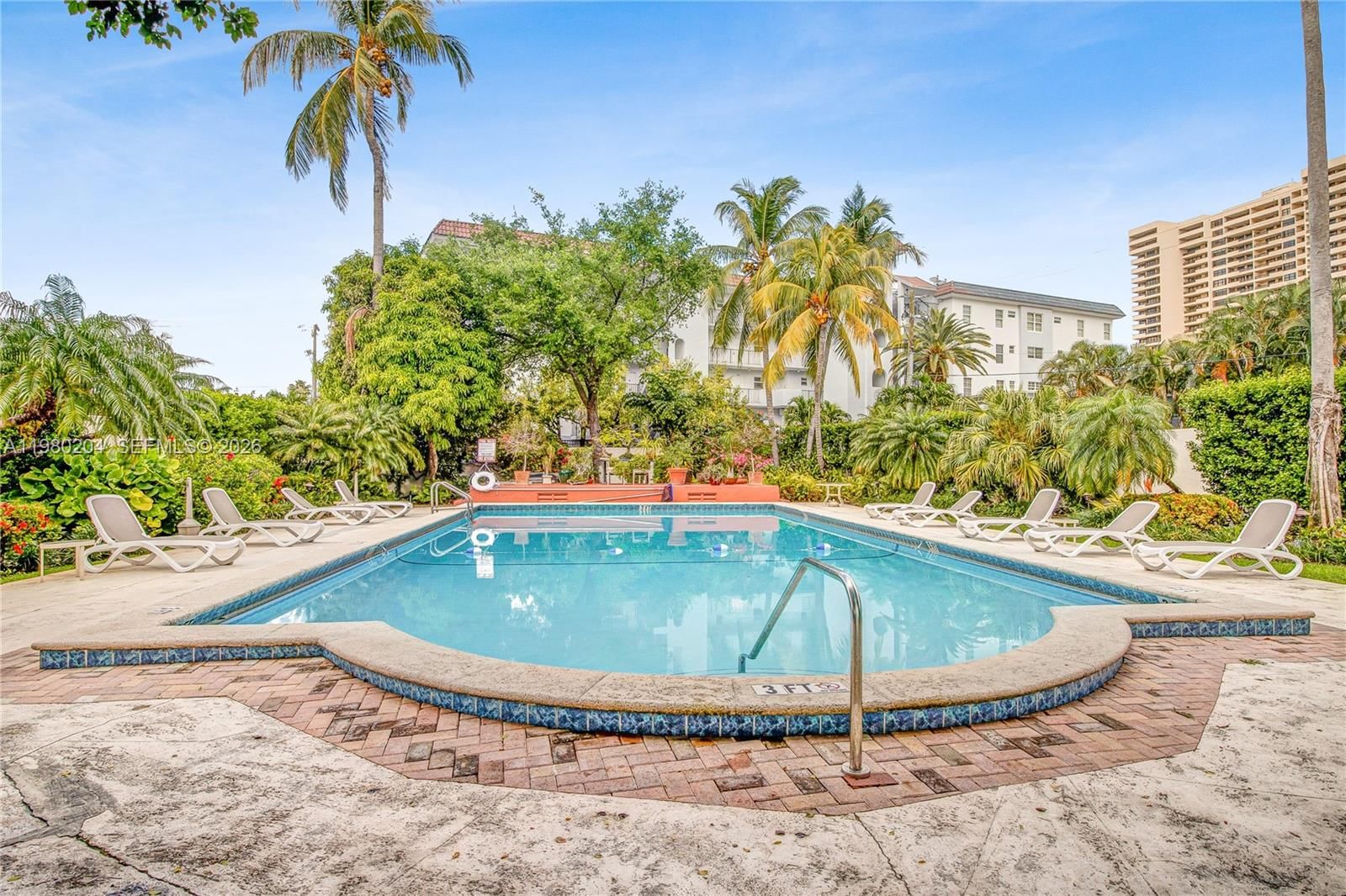 Real estate property located at 255 24th St #107, Miami-dade, The Mantell Condo, Miami Beach, FL