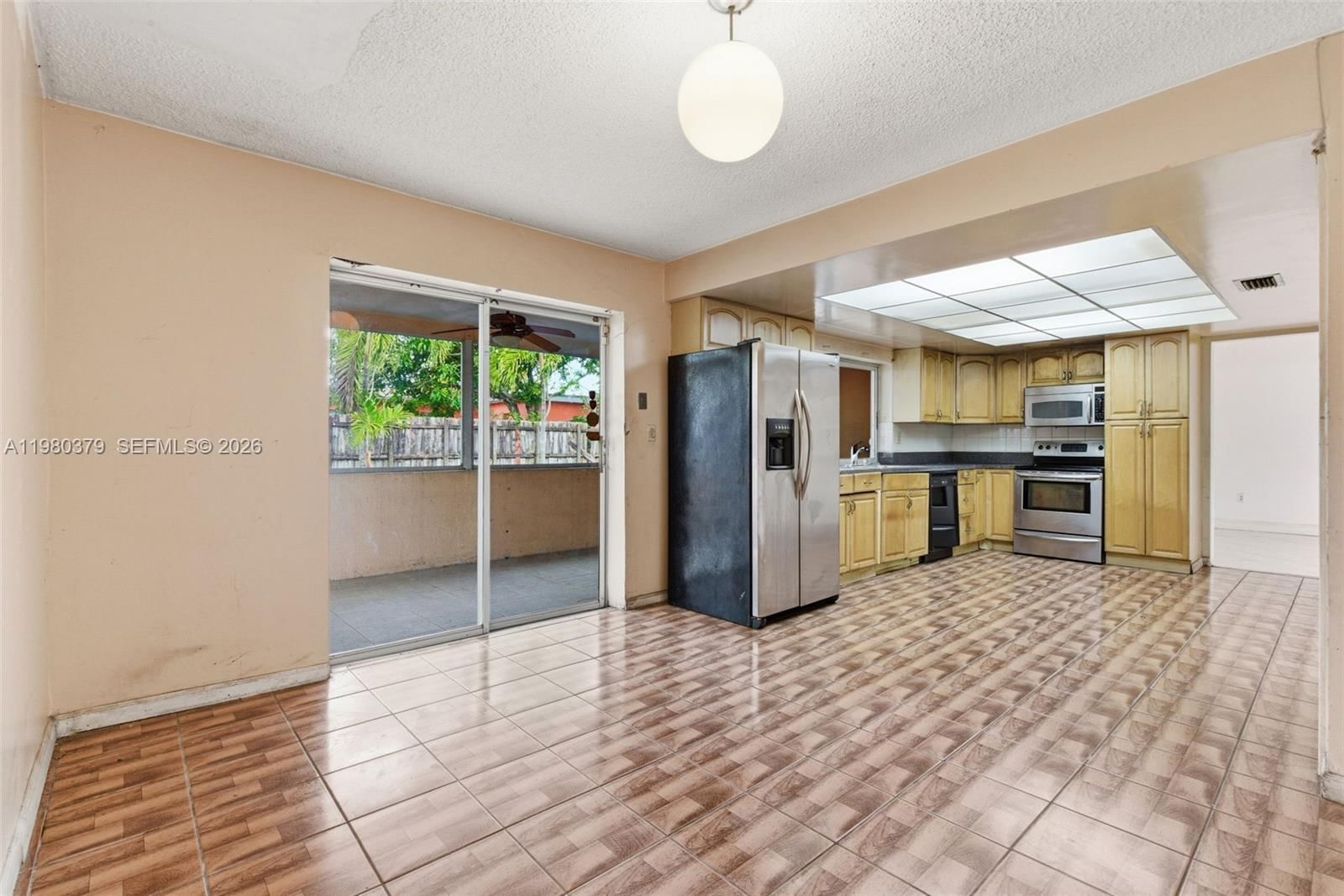 Real estate property located at 7749 Fairway Blvd, Broward, Miramar Park Fourth Add, Miramar, FL