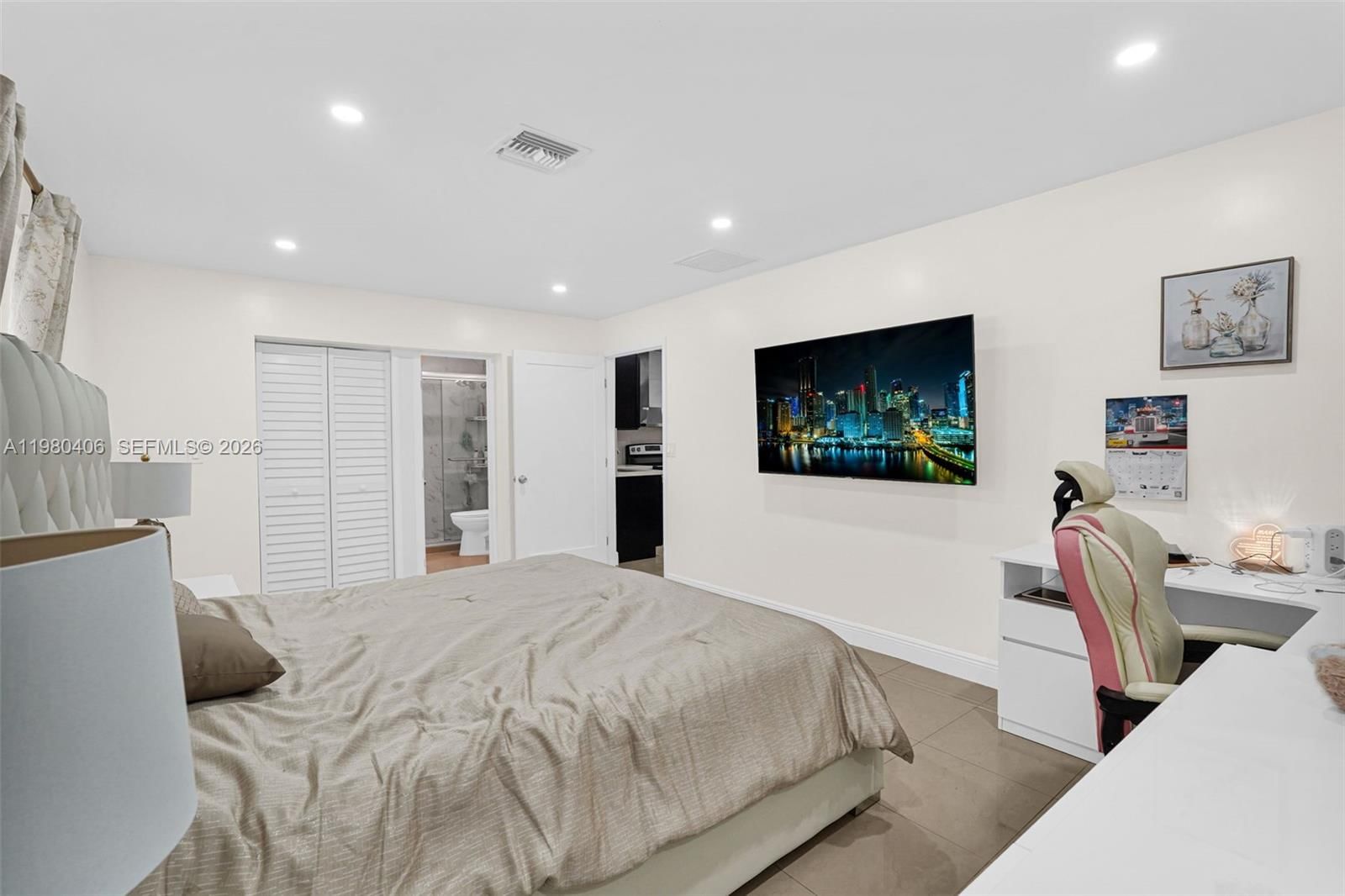 Real estate property located at 10715 168th Ter, Miami-dade, Southland Pines, Miami, FL