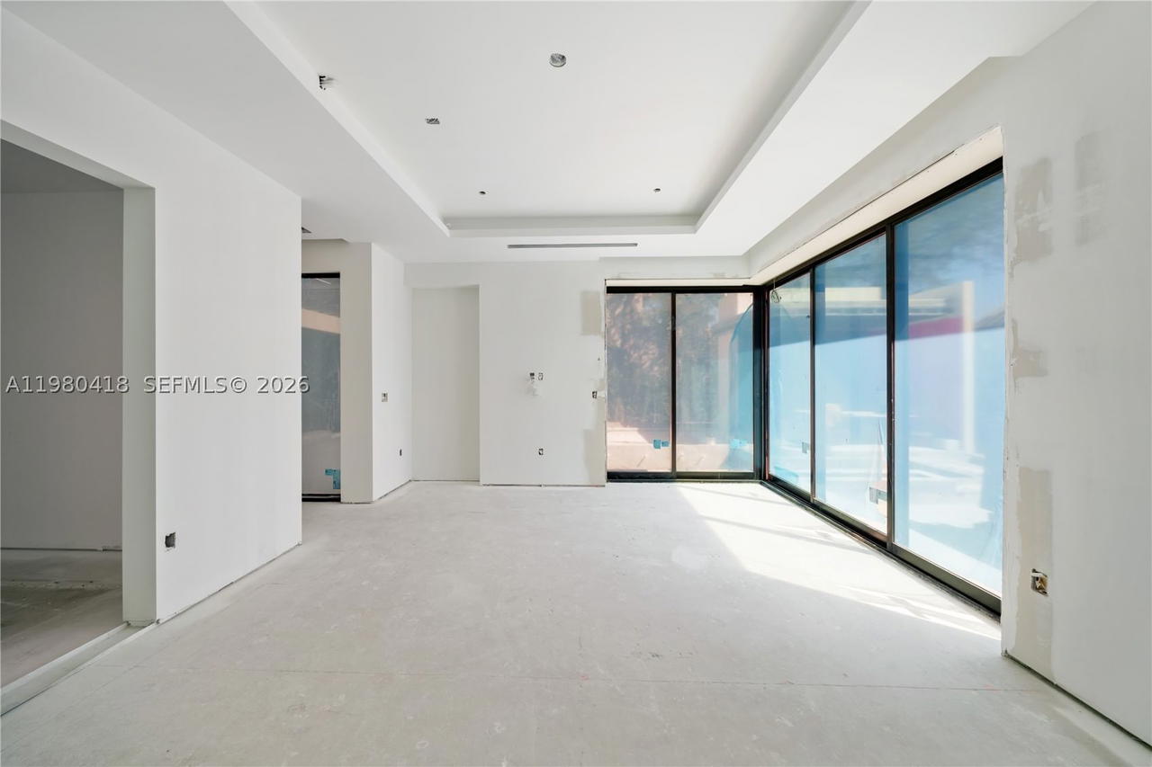 Real estate property located at 820 111th St, Miami-dade, Amd Pl Griffing Biscayne, Biscayne Park, FL