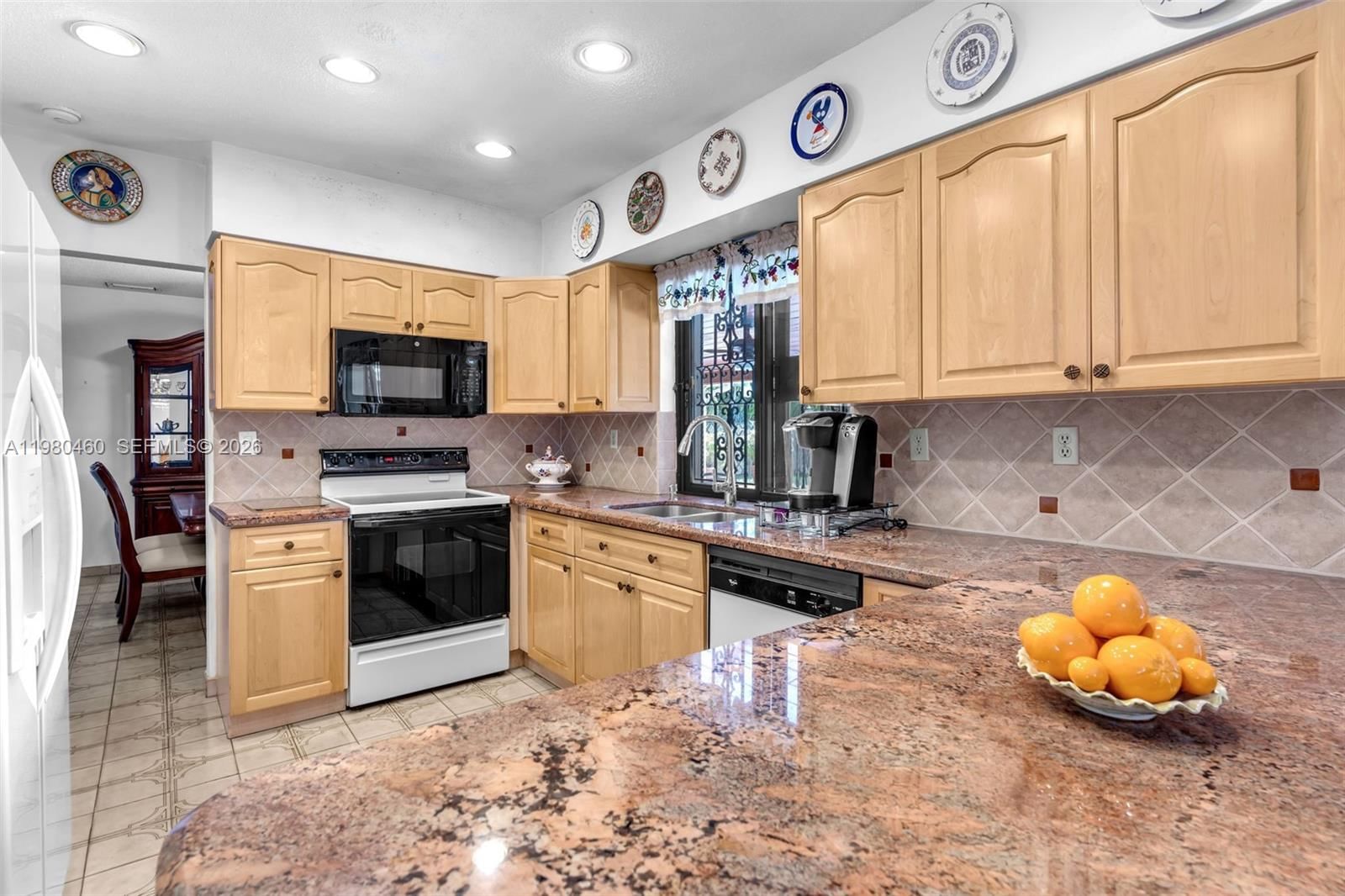 Real estate property located at 9310 20th St, Miami-dade, Cantelope Sub, Miami, FL