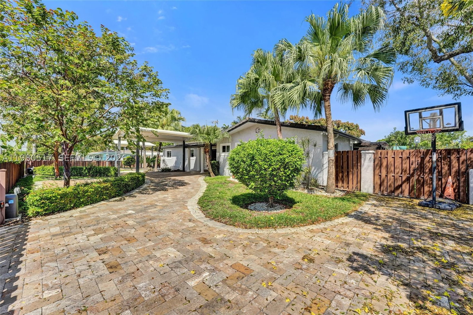 Real estate property located at 1015 14th Ave, Broward, Sunny Acres, Hollywood, FL