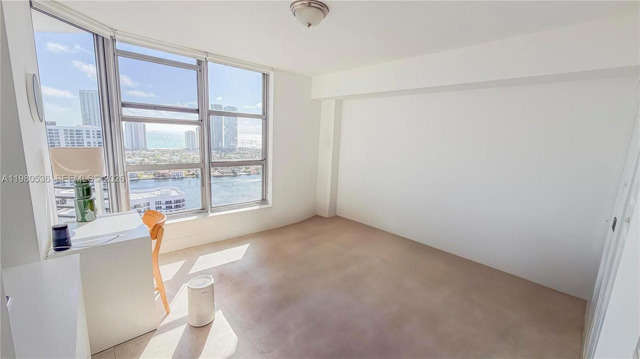 Real estate property located at 3530 Mystic Pointe Dr LPH13, Miami-dade, Mystic Pointe Tower 500 C, Aventura, FL