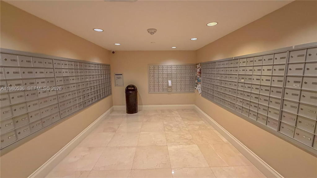 Real estate property located at 3530 Mystic Pointe Dr LPH13, Miami-dade, Mystic Pointe Tower 500 C, Aventura, FL