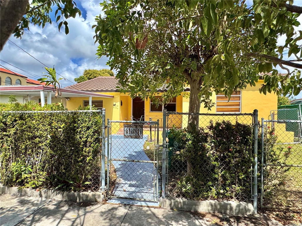 Real estate property located at 2395 2nd Street, Miami-dade, Boscoble, Miami, FL