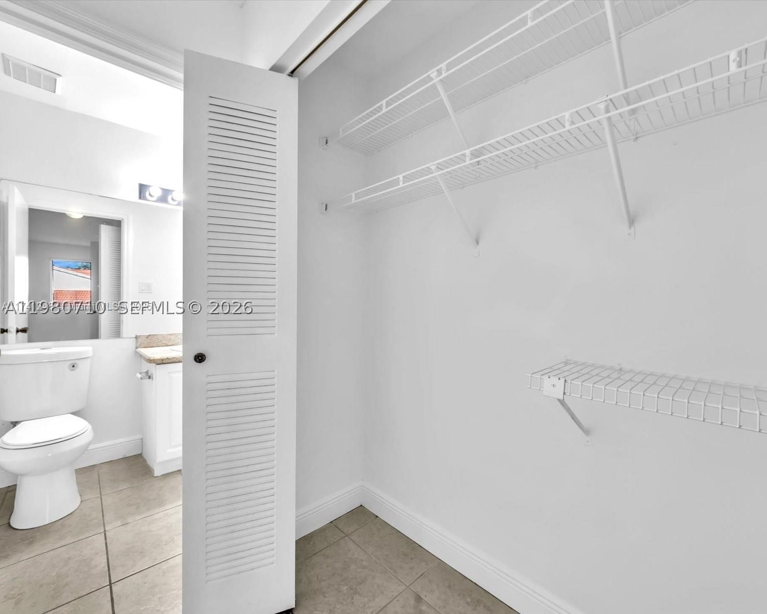 Real estate property located at 15770 106th Ter #303, Miami-dade, Royal Palm Place, Miami, FL