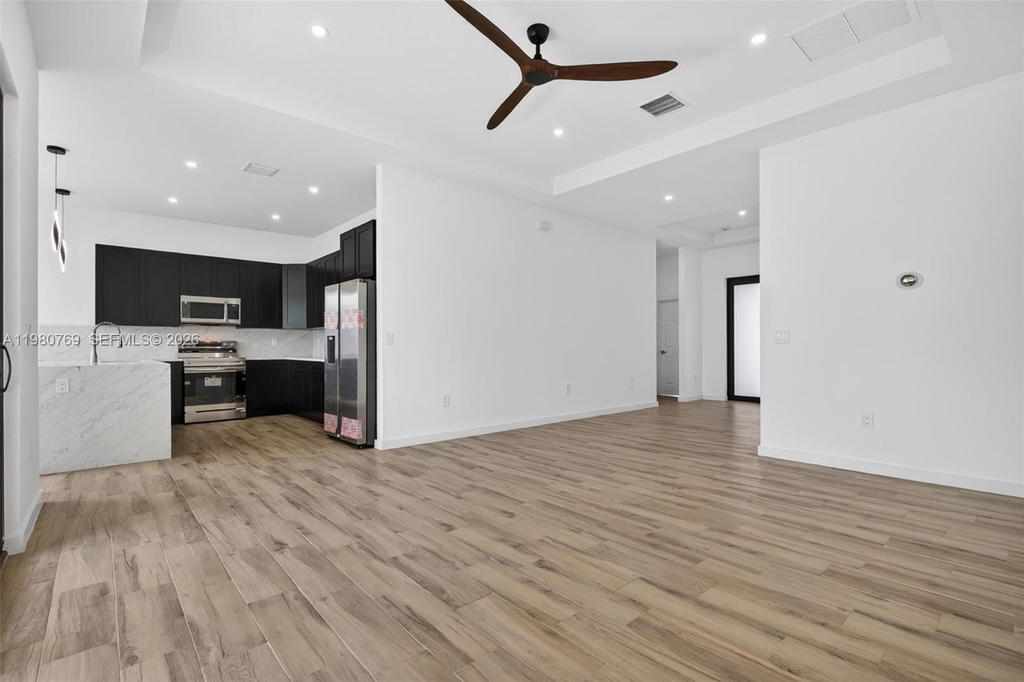 Real estate property located at 3040 24th St, Broward, Golden Ridge, Fort Lauderdale, FL