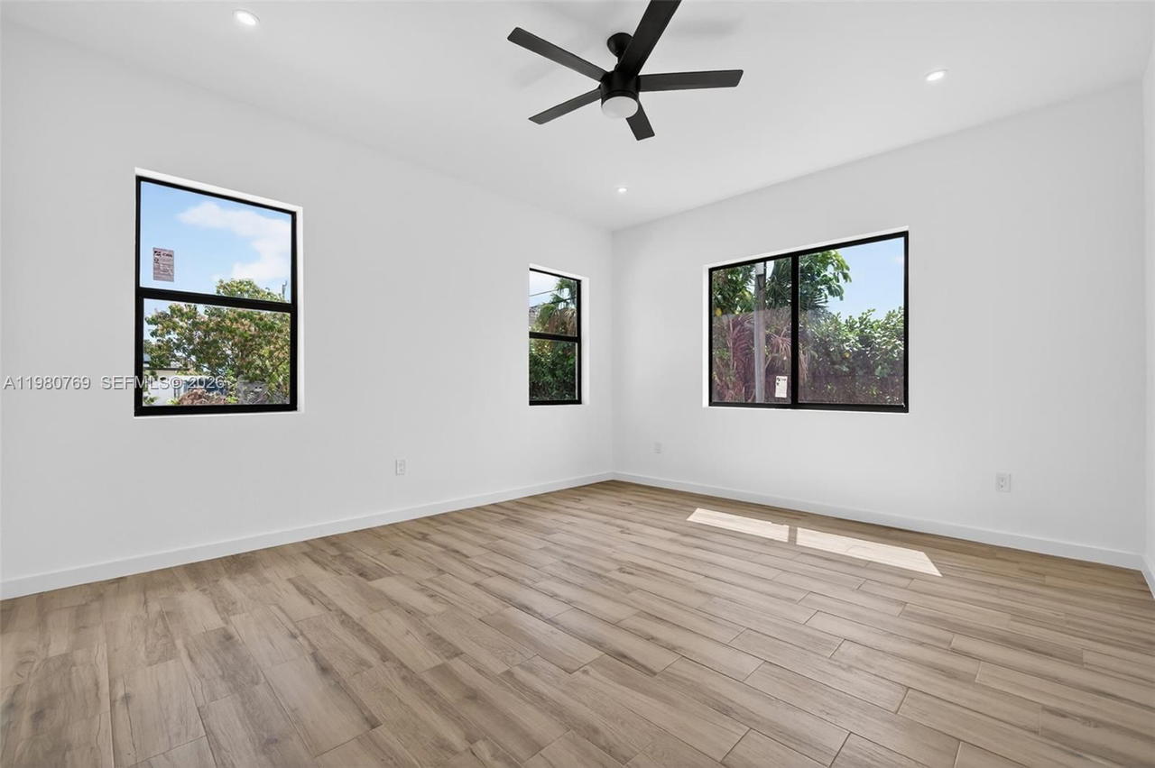 Real estate property located at 3040 24th St, Broward, Golden Ridge, Fort Lauderdale, FL