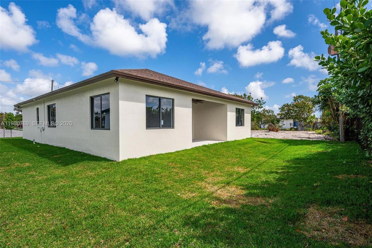 Real estate property located at 3040 24th St, Broward, Golden Ridge, Fort Lauderdale, FL