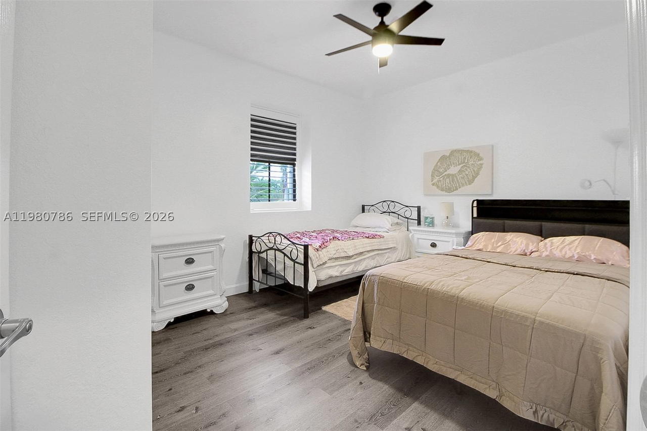 Real estate property located at 17343 155th Ct, Miami-dade, Venetian Parc West, Miami, FL
