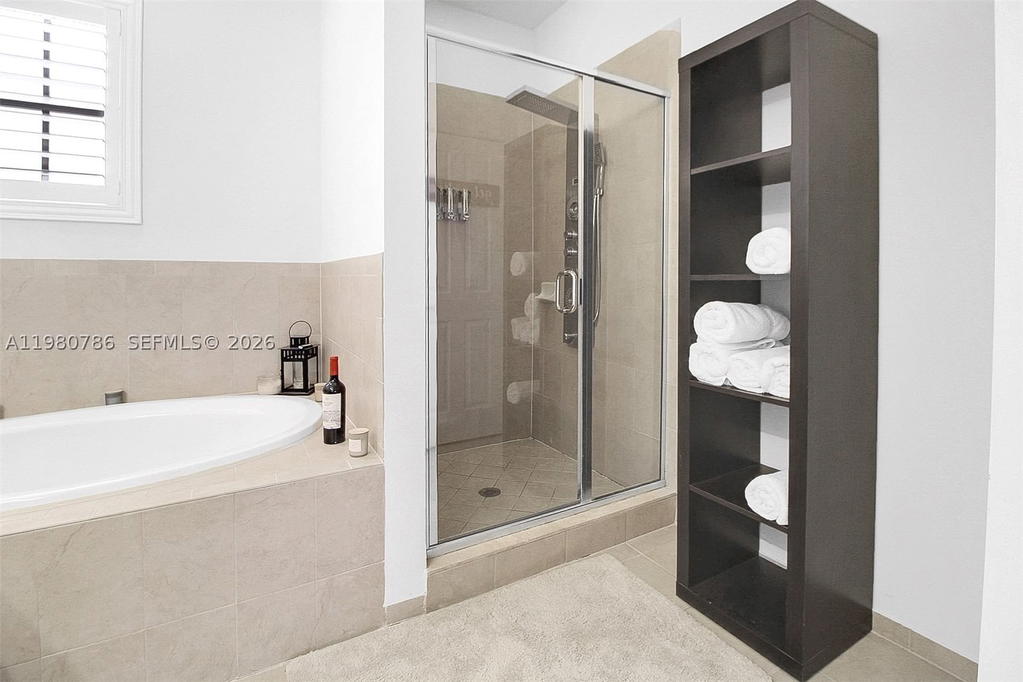 Real estate property located at 17343 155th Ct, Miami-dade, Venetian Parc West, Miami, FL