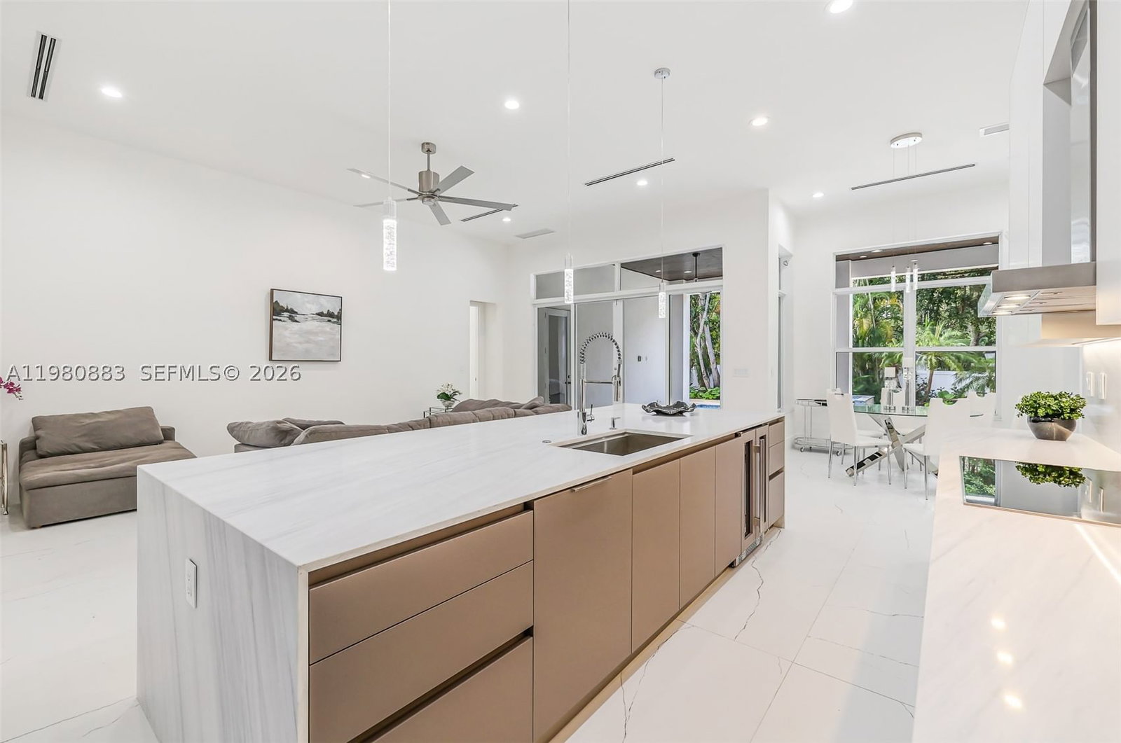 Real estate property located at 11780 8th Ave, Miami-dade, Griffing Biscayne Park Es, Biscayne Park, FL