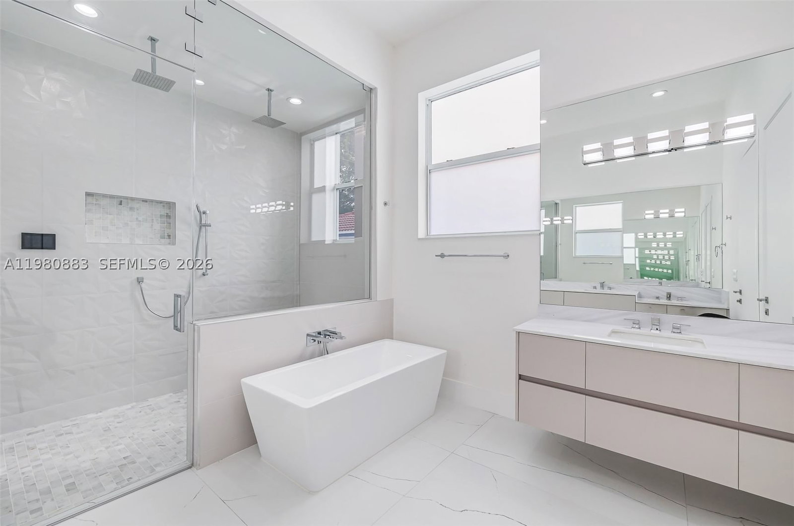 Real estate property located at 11780 8th Ave, Miami-dade, Griffing Biscayne Park Es, Biscayne Park, FL