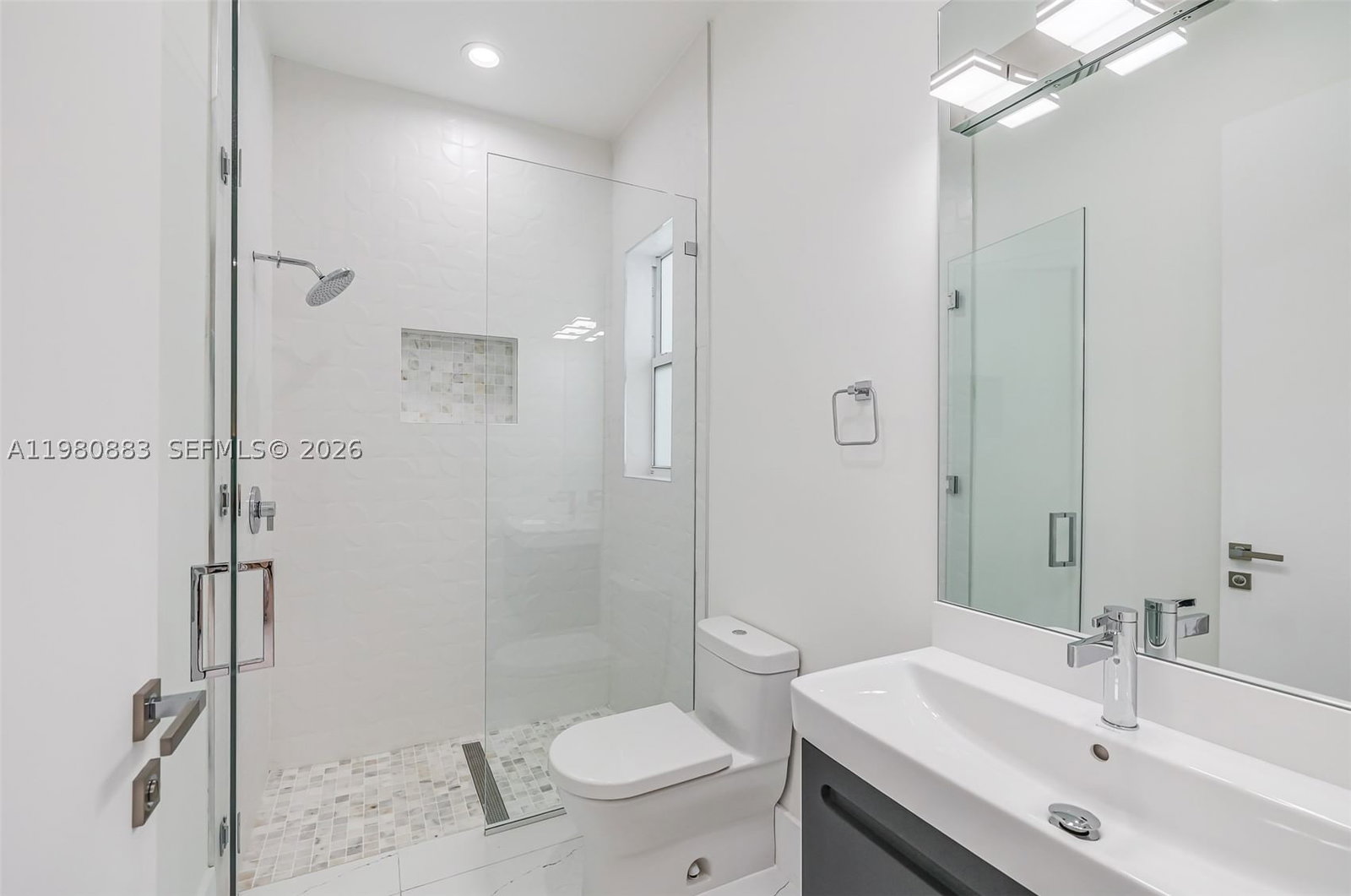 Real estate property located at 11780 8th Ave, Miami-dade, Griffing Biscayne Park Es, Biscayne Park, FL